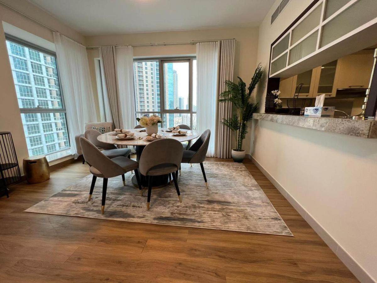 Luxury 2Br- Burj Khalifa View In Blvd Central -1402 ドバイ エクステリア 写真