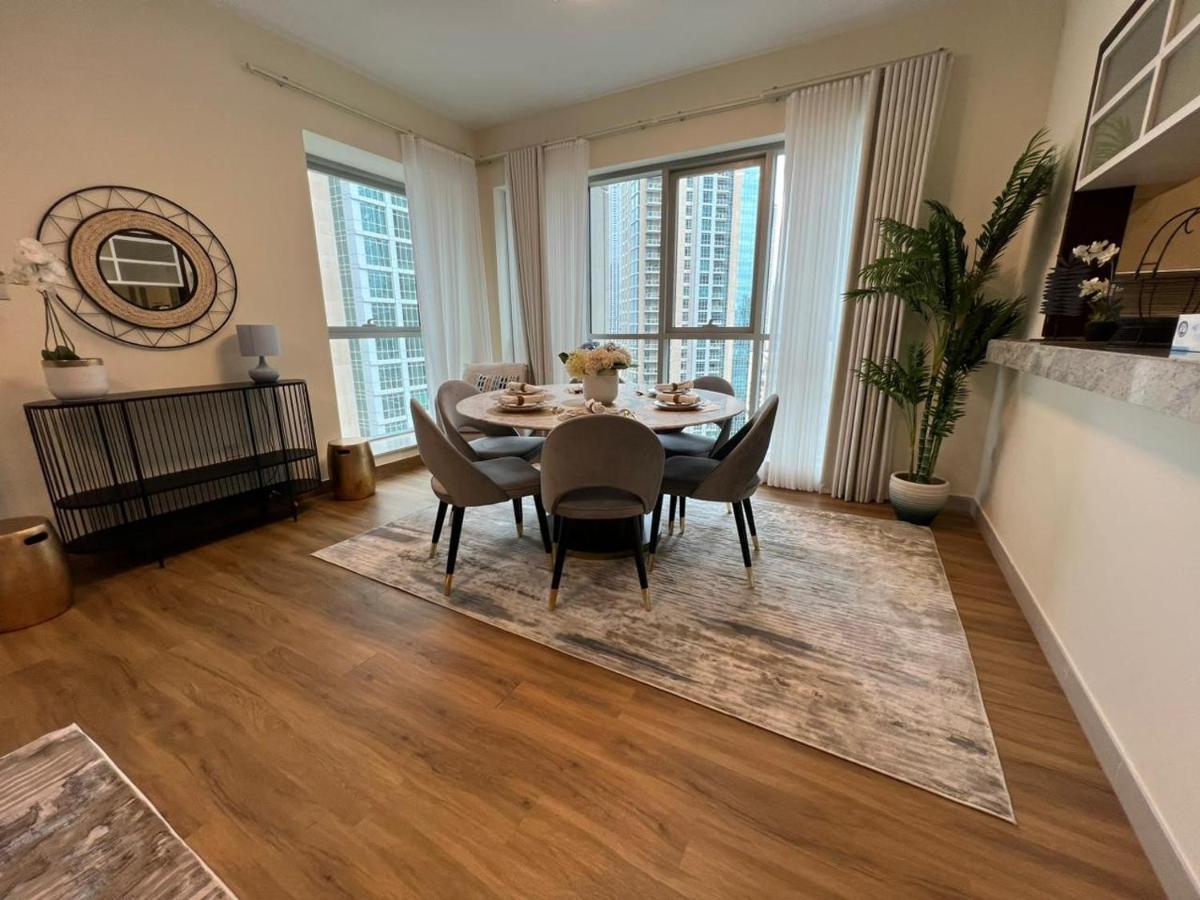 Luxury 2Br- Burj Khalifa View In Blvd Central -1402 ドバイ エクステリア 写真