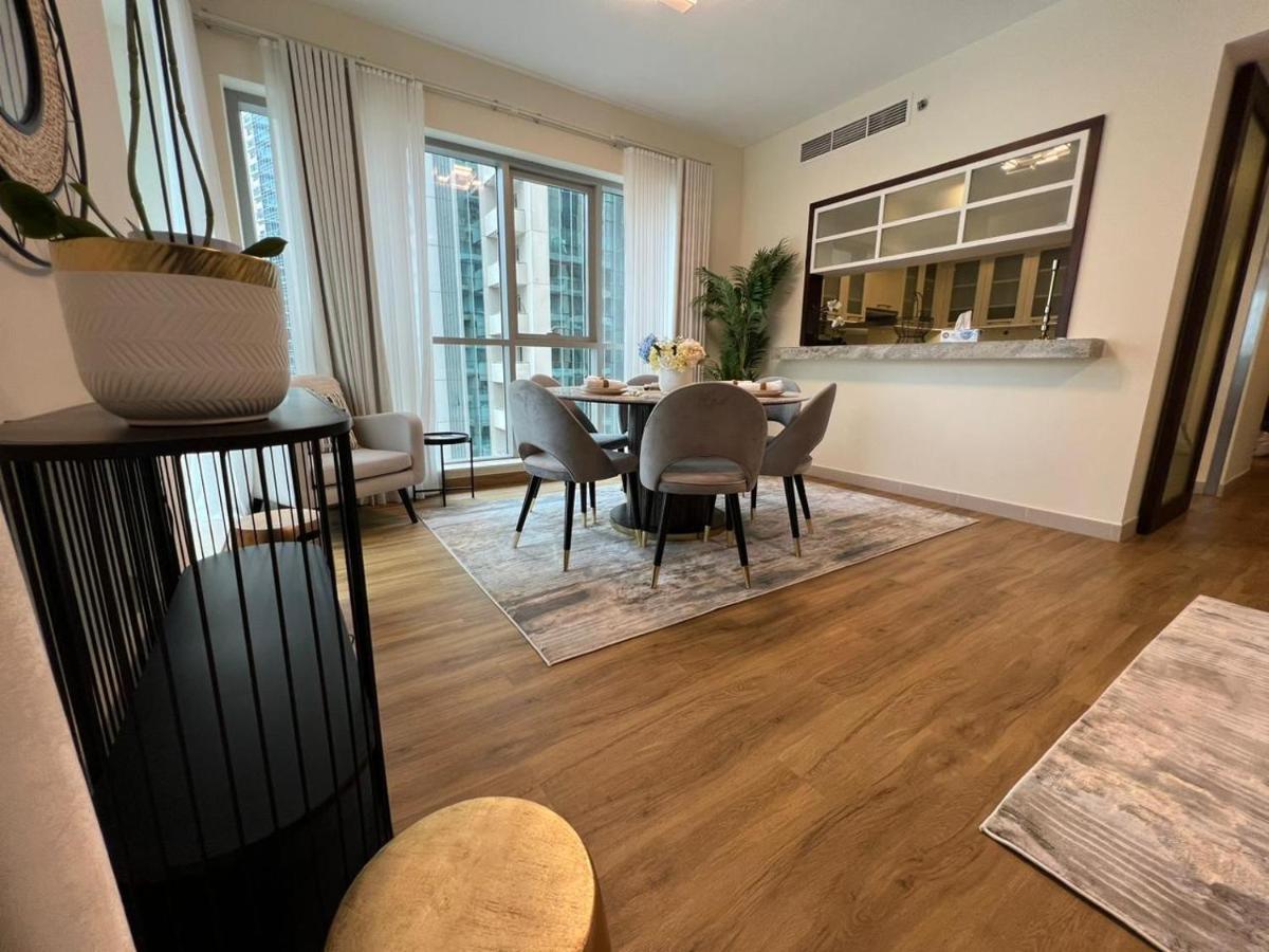 Luxury 2Br- Burj Khalifa View In Blvd Central -1402 ドバイ エクステリア 写真